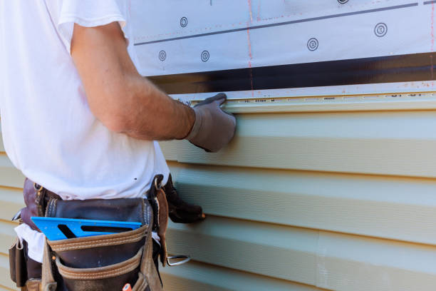 Trusted Emergency Siding Repair service in East Granby, CT - Creative Siding